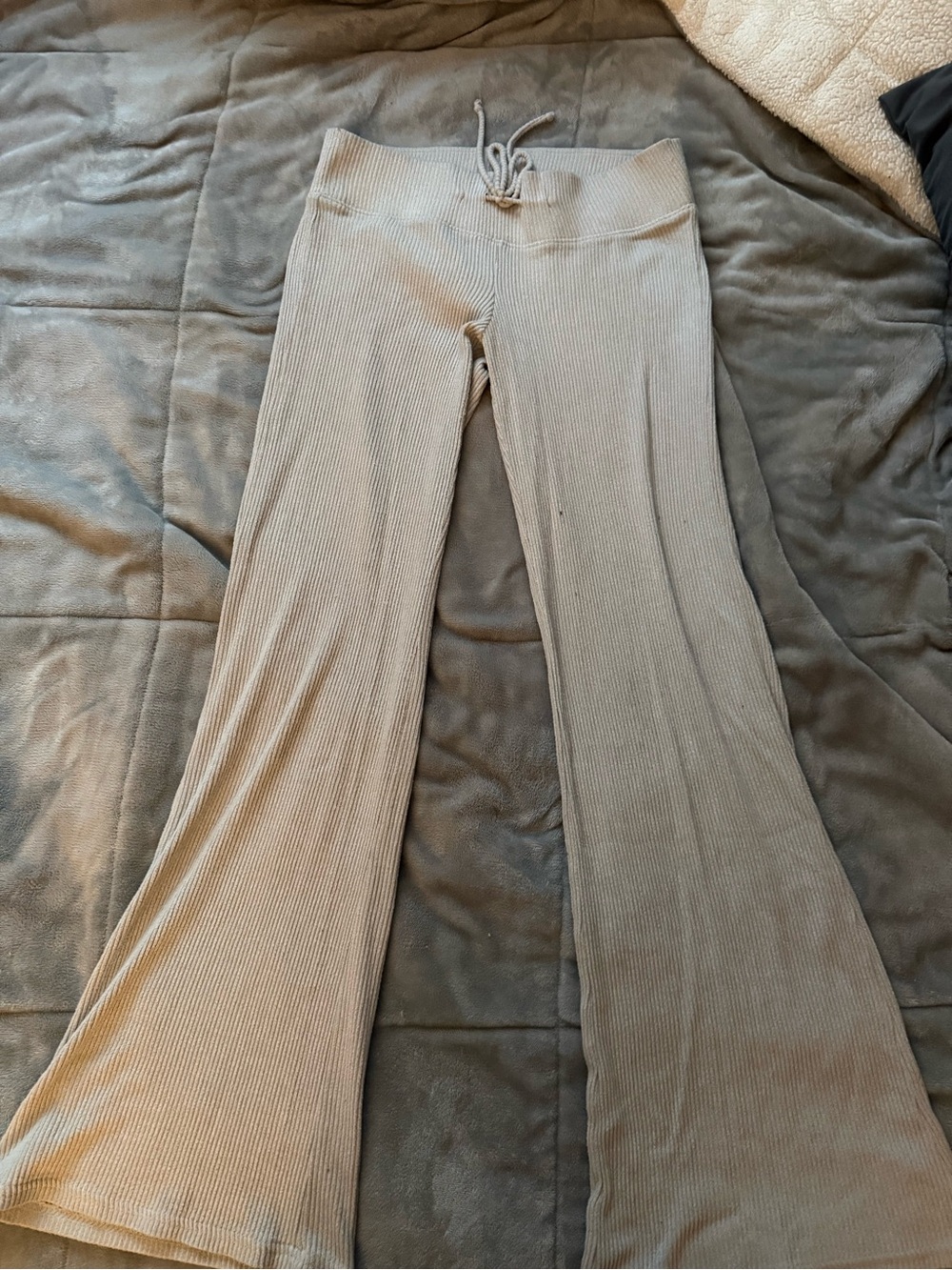 Hollister Ribbed Wide-Leg Knit Pants in light gray